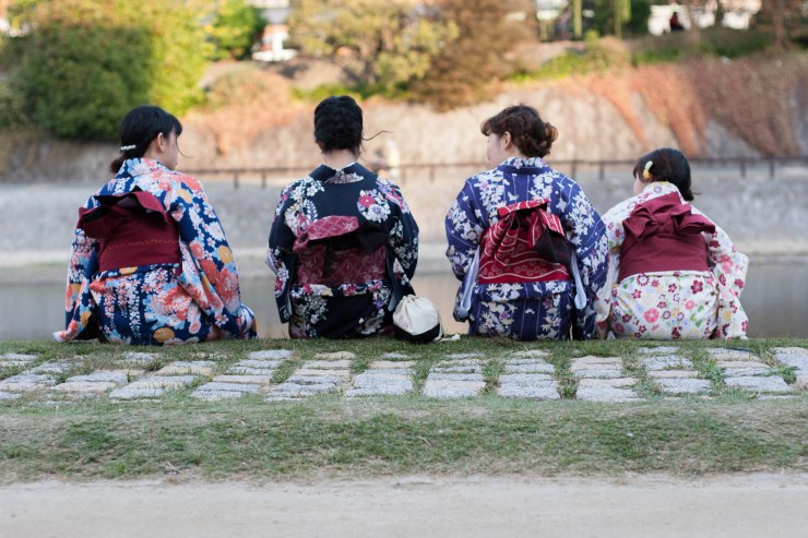 Kimonos on Kamogawa River